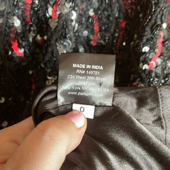 Parker Black Label Black Red Sequin Cap Sleeve V Neck Mini Dress - Picture 7 of 10